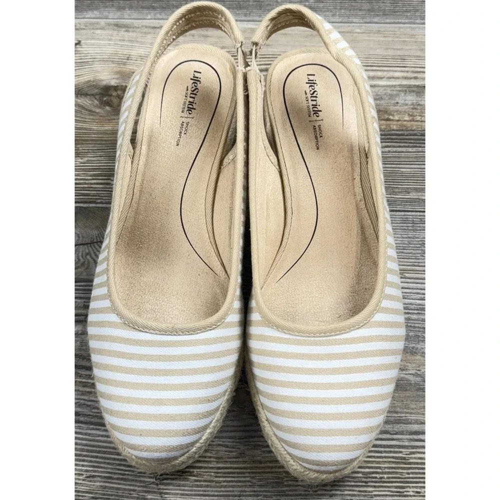 LifeStride Women's Kayden Wedge Sandal Womens Size 9W (Wide) Beige/ White Stripe
